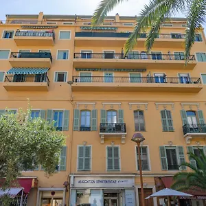Super Au Coeur De Nice! Bonnes Appartamento